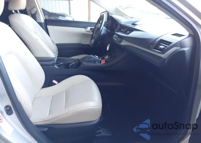 JTHKD5BH6C2100401: 43999848