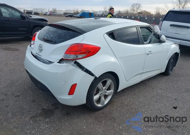 KMHTC6AD9DU117398: 43999873