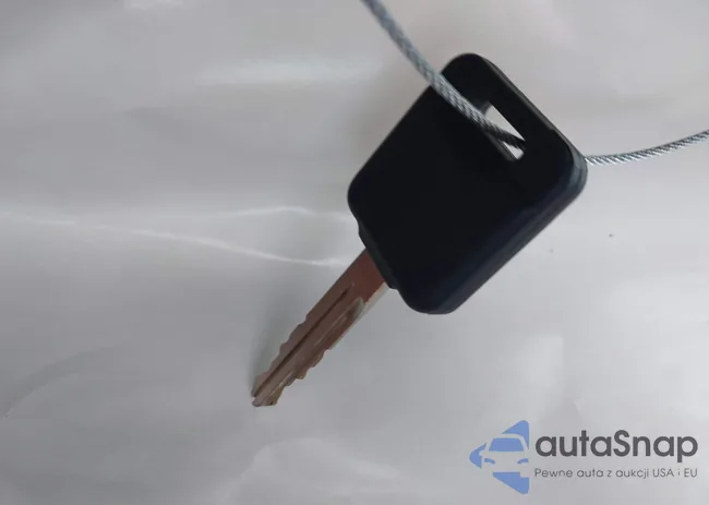 JN1BJ1AV6MW313873: 43999894