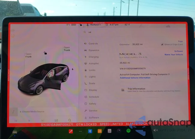 5YJ3E1EA9MF059271: 43999895