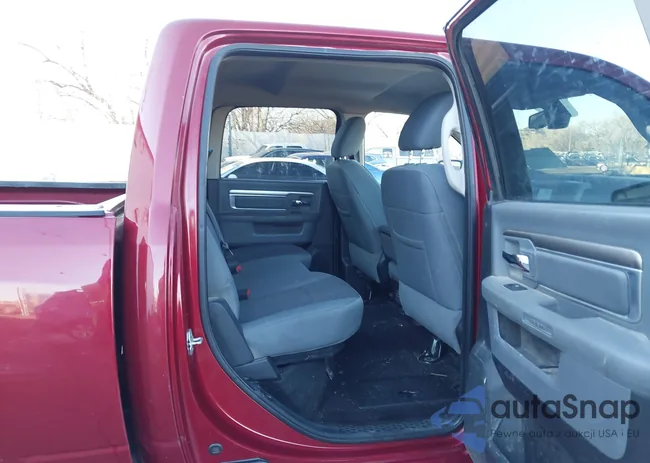 1C6RR7LT0FS641780: 43999904