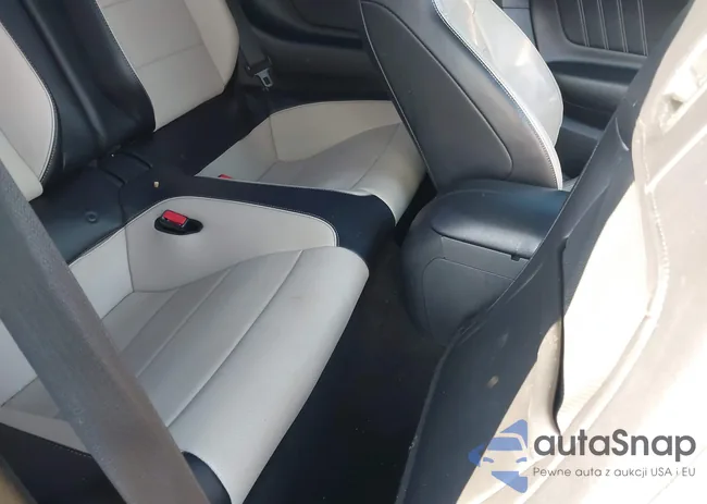 1FA6P8CF5G5274141: 43999921