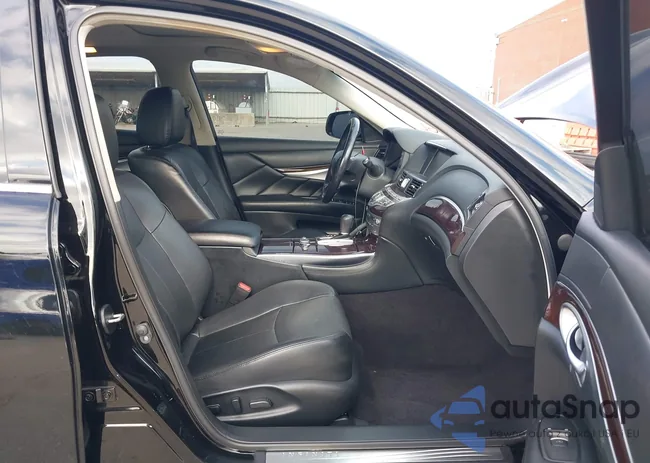 JN1BY1AP5JM180379: 43999926