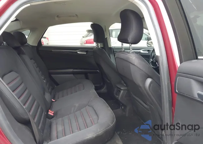 3FA6P0HD6GR402912: 43999953