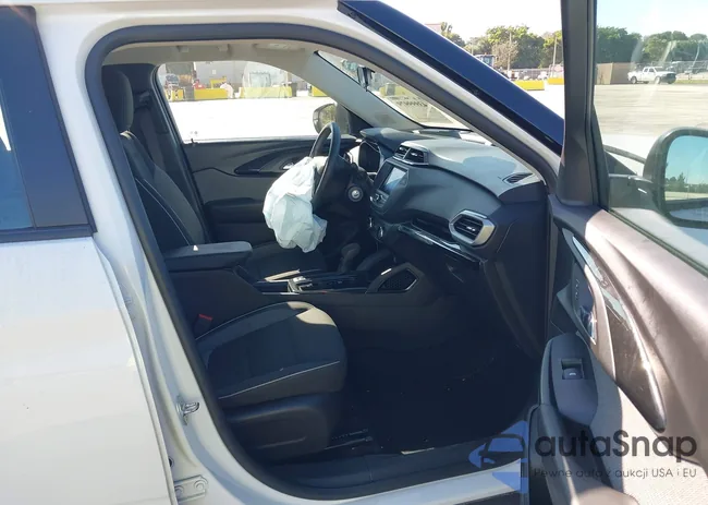 KL79MMS27PB191204: 43999979