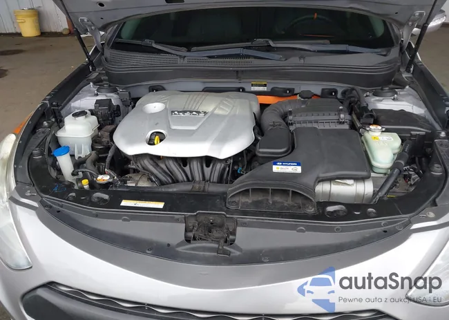 KMHEC4A4XCA034687: 44000057