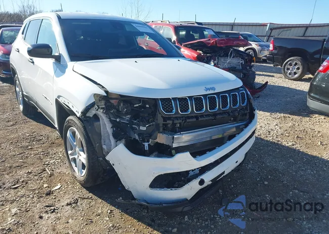 3C4NJDAN2RT583448: 44000083