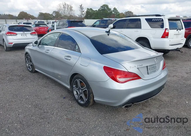 WDDSJ4EB3EN050382: 44000144