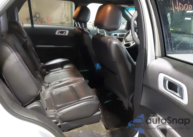 1FM5K8F86DGC20411: 44000157