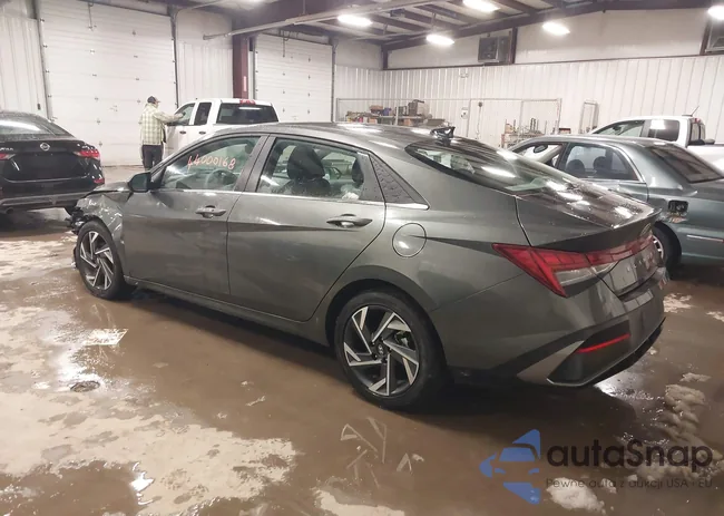 KMHLS4DG7SU009050: 44000168