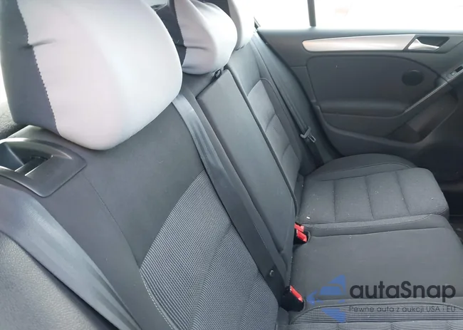 WVWDM7AJ6EW009313: 43999323