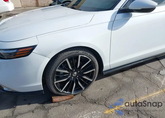 1HGCY2F81PA052581: 43999335