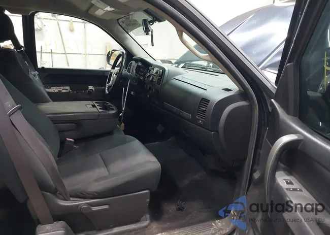 1GCRKSE76CZ353099: 43999344