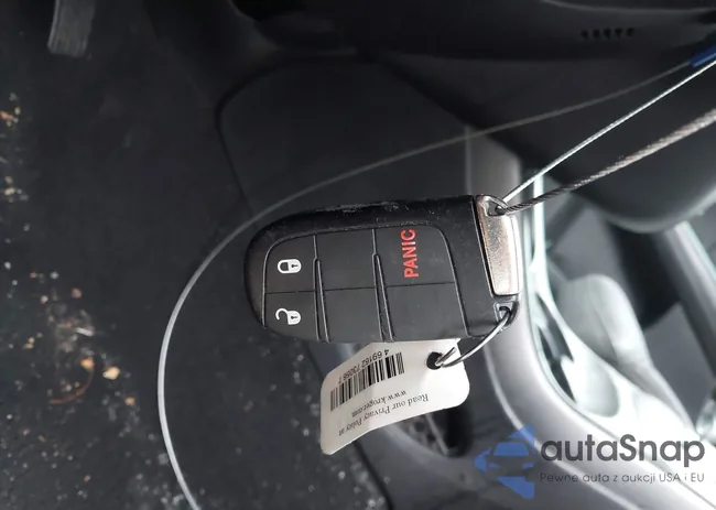 3C4PDCAB0ET196844: 43999466