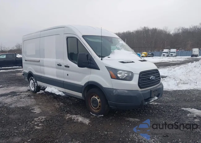 1FTNR2CM3FKA65170: 43999532