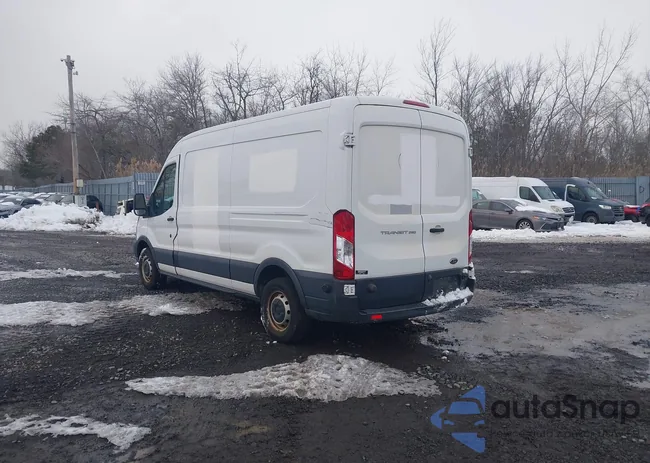 1FTNR2CM3FKA65170: 43999532