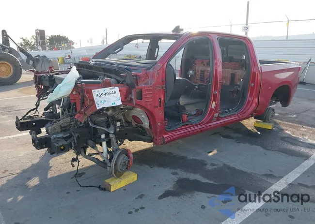 1GCPYFED8MZ243854: 43999546