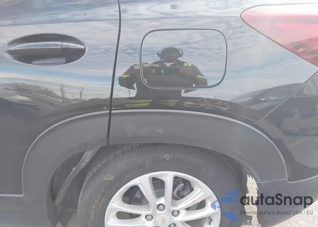 KL79MMS22RB176421: 43999562