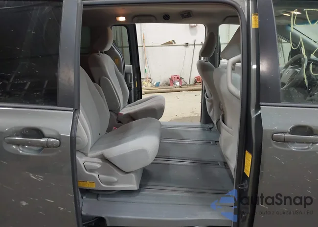 5TDJK3DC0ES087066: 43999619