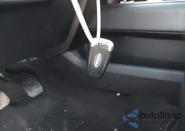 1FMJK2AT2KEA22943: 44000692