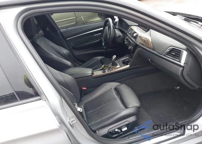 WBA8E9G59GNT43460: 44000706