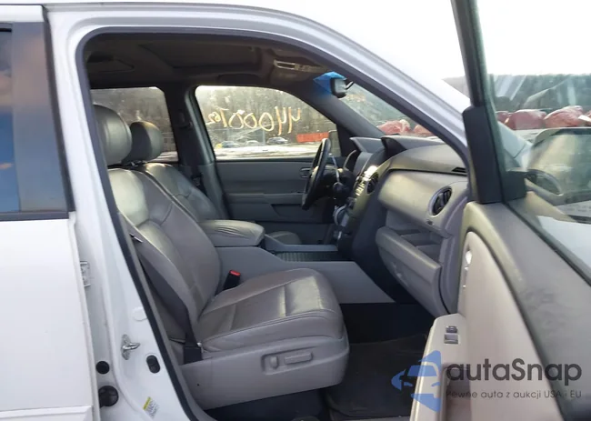 5FNYF4H66CB035701: 44000762