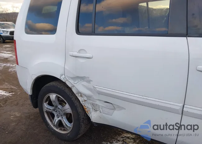 5FNYF4H66CB035701: 44000762