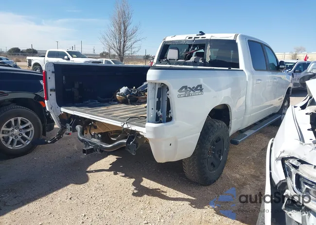 1C6SRFMT5NN307624: 44000817