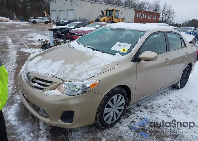 2T1BU4EE4DC933310: 44000873