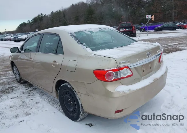 2T1BU4EE4DC933310: 44000873