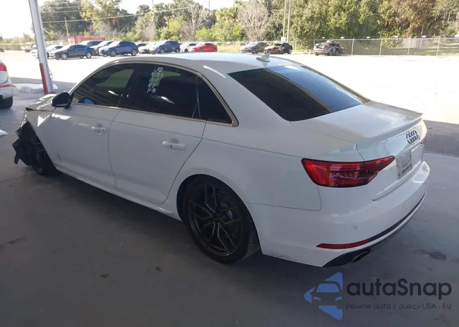 WAUENAF43HN006118: 44000945