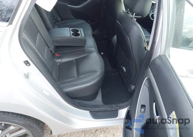 KMHD35LH8HU355179: 44000955