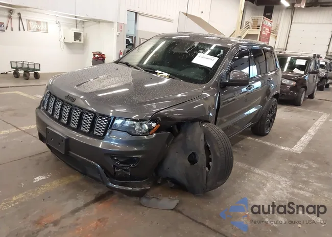 1C4RJFAG5HC704921: 44000982