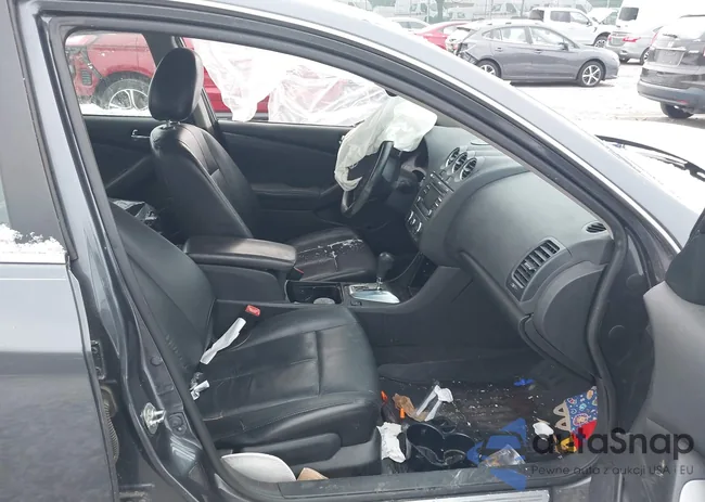 1N4BL2AP0CC130764: 44001035