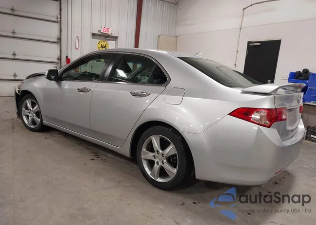 JH4CU2F60CC005046: 44001040