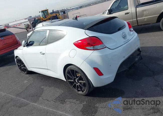 KMHTC6AD3EU200925: 44001175