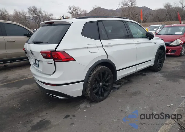 3VV2B7AX4LM151627: 44001216