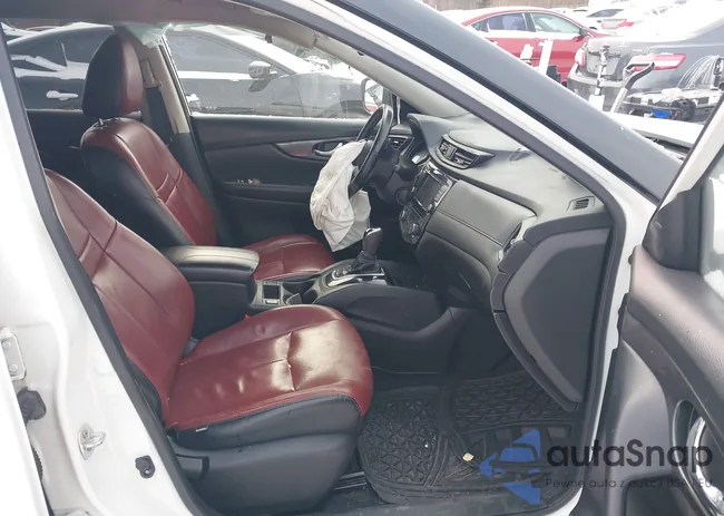 JN8AT2MV7LW124592: 44000381