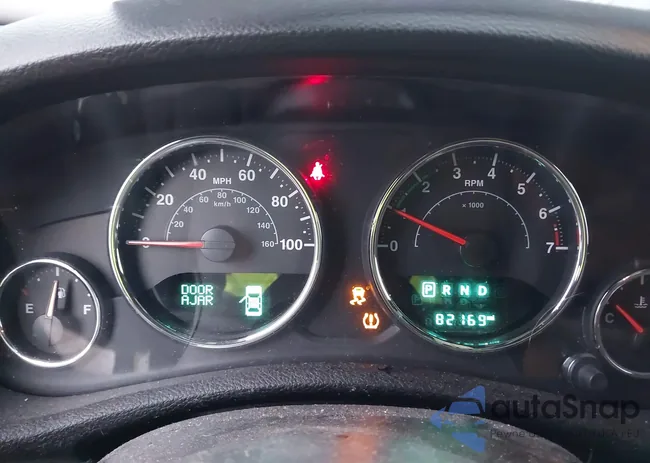 1C4BJWDG8HL681888: 44000405