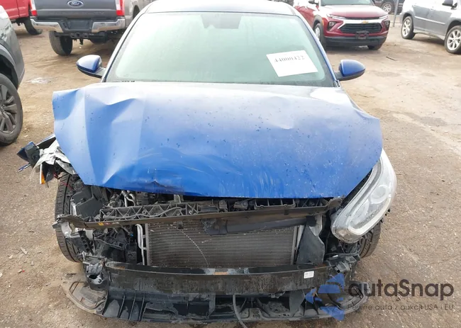 3KPF24AD2KE007197: 44000422