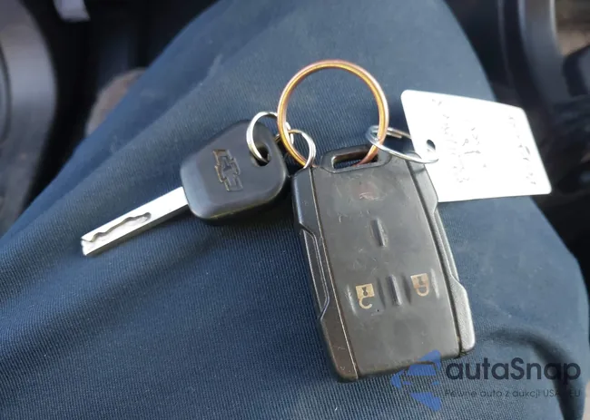 1GCHSBEN6J1248830: 44000541