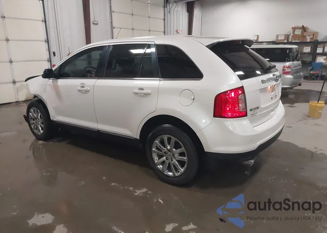 2FMDK4KC4EBA24958: 44001681