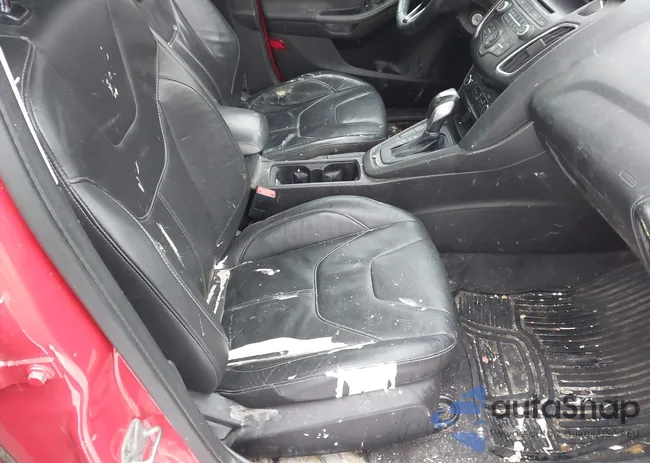 1FADP3F24FL338019: 44001748