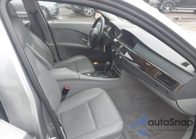 WBANA53564B851363: 44001776