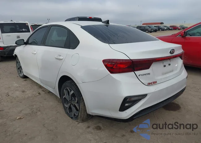 3KPF24AD4ME396959: 44001806