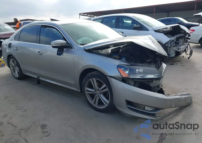 1VWBN7A35EC067711: 44001856