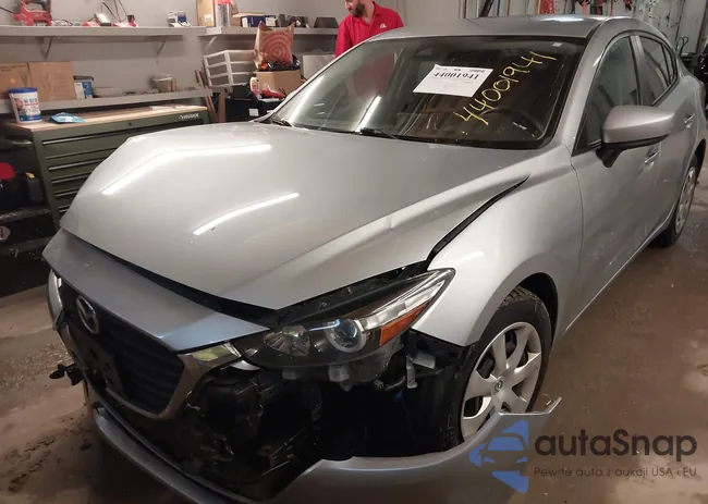 3MZBN1U73JM217741: 44001941