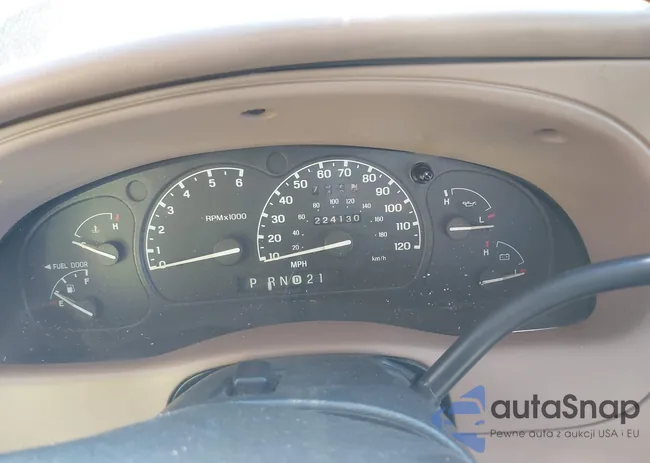 1FTYR44E22PA55159: 44001948