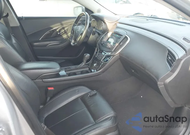 1G4GF5G38EF161576: 44001953