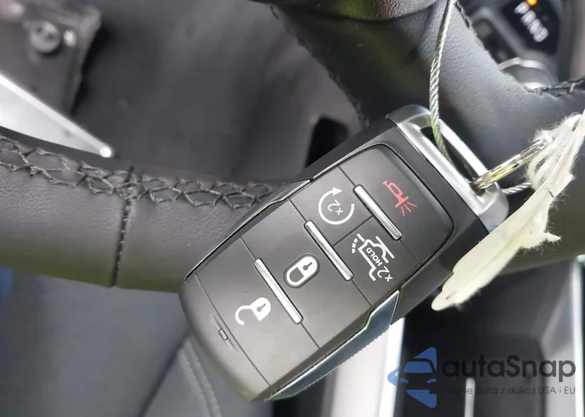 1C6SRFFT8TN215546: 44001990